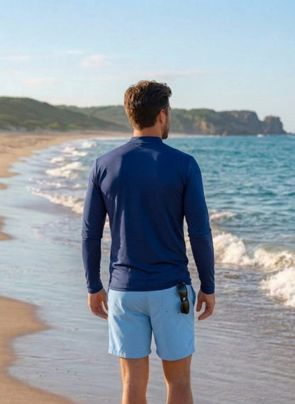 Cor: Azul-marinho
