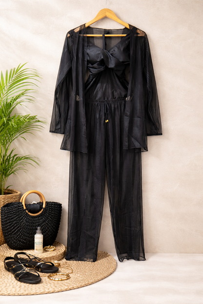 Cor: Preto