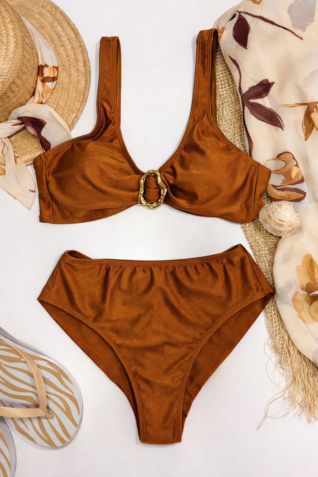 Cor: Ocre