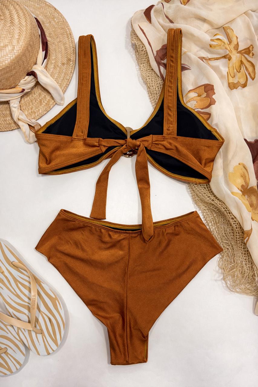 Cor: Ocre